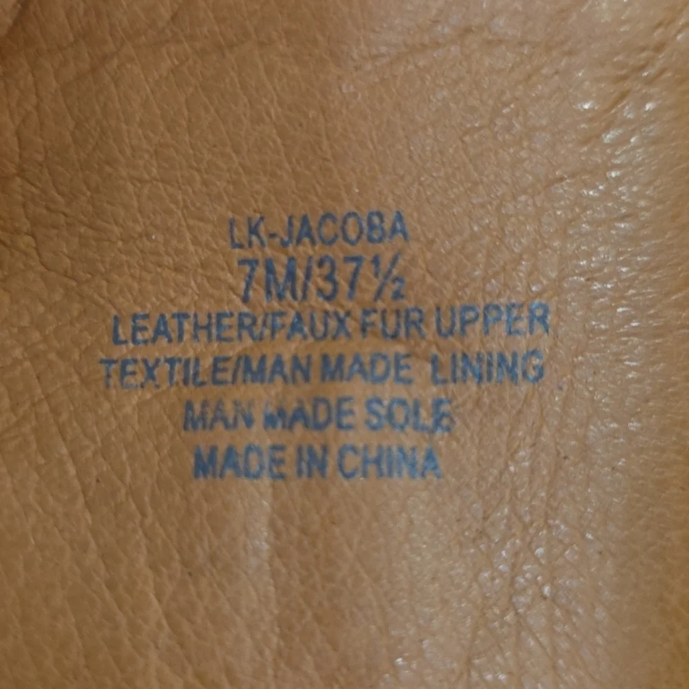 Lucky Brand shoe interior
